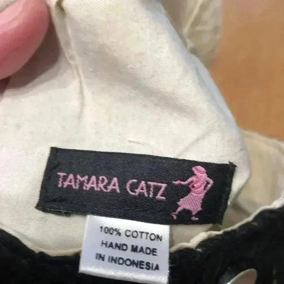 Tamara Catz cotton black and cream bag with strap. - Picture 4 of 5